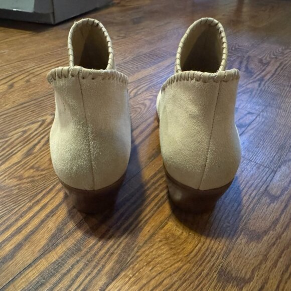 Jack Rogers Sadie Suede Ankle Boots, Size 8.5 - Picture 5 of 6